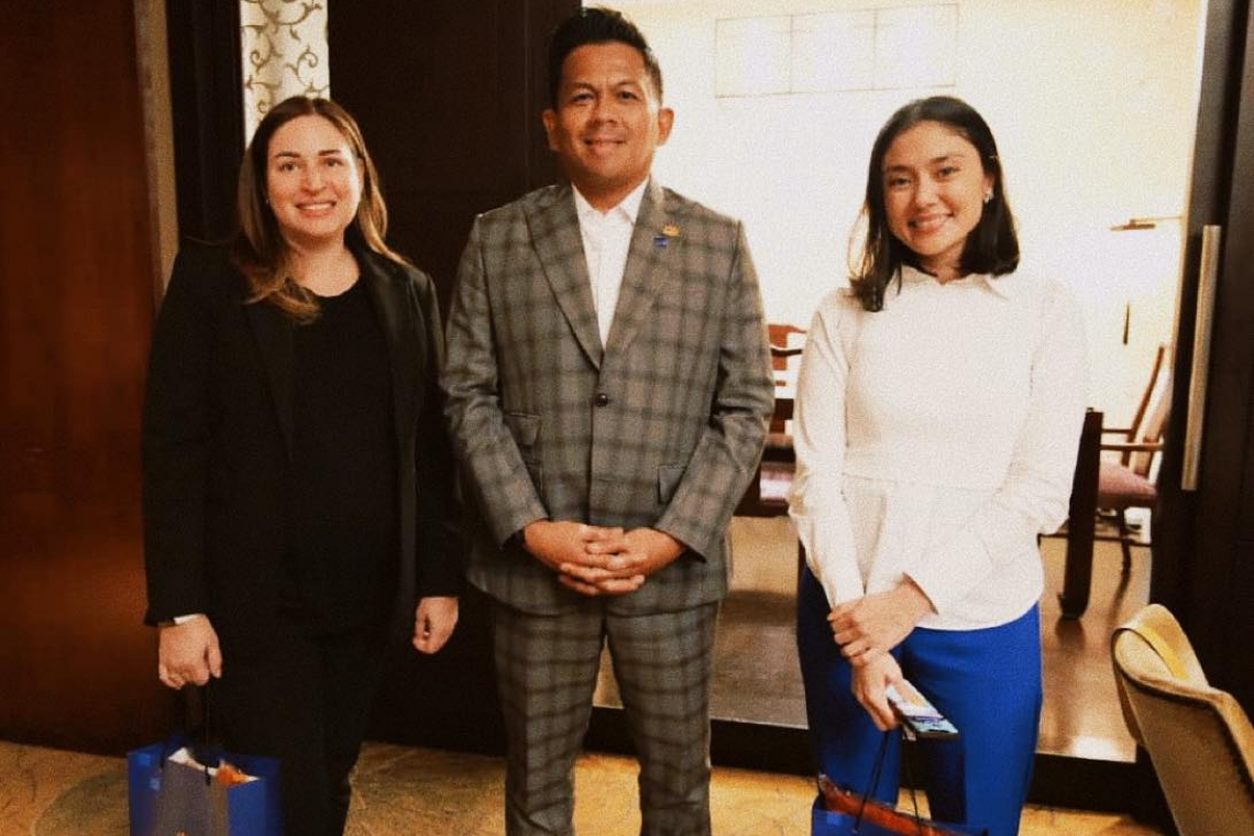 Sesi Pertemuan Bersama Setiausaha Sosial Kepada Presiden Filipina